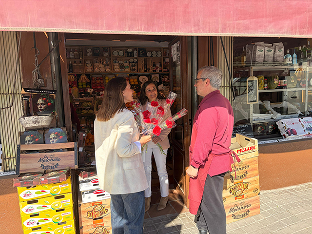 Claveles para los clientes de los comercios 3